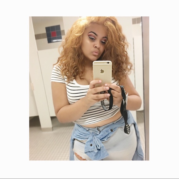 Profile Picture of Raiden Mazzotta (@zotbeauty) on Poshmark