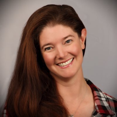 Profile Picture of Angela Frantz (@AngelaLeeFrantz) on Twitter