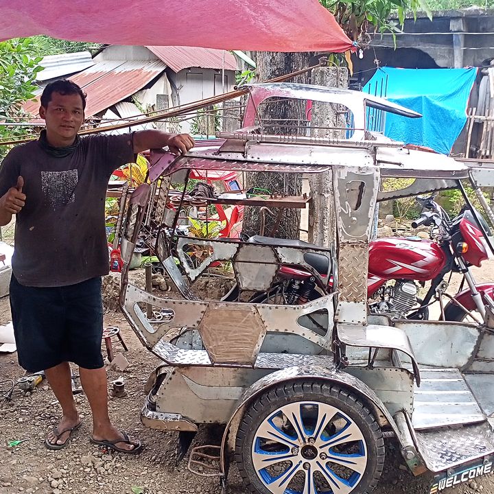 Profile Picture of Robert Merida (@robert.merida) on Tiktok