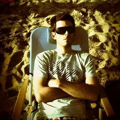 Profile Picture of Jonathan Hiller (@jonathanhiller) on Twitter