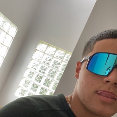 Profile Picture of Adrianbáez (@adrinava15) on Twitter