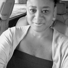 Profile Picture of Essie Walker (@Essie467) on Twitter