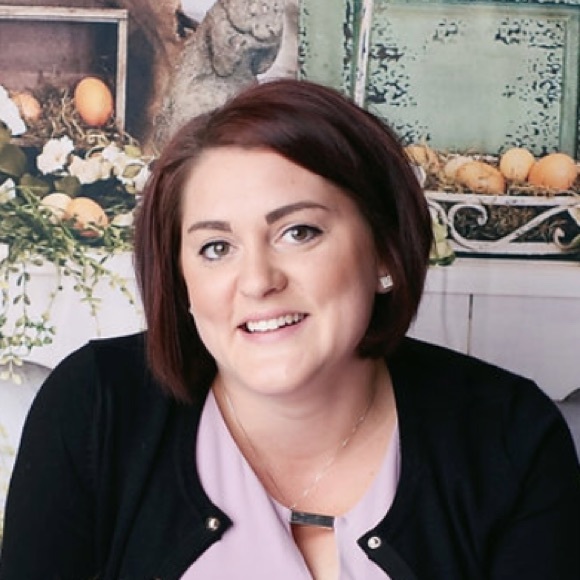 Profile Picture of Kimberly Kwitek (@kfunke87) on Poshmark