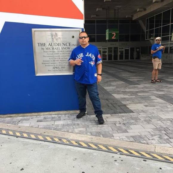 Profile Picture of Daniel Ordoñez cubillos (@popeye04040) on Poshmark