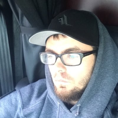 Profile Picture of Jon Geddes (@apparentlyjon) on Twitter