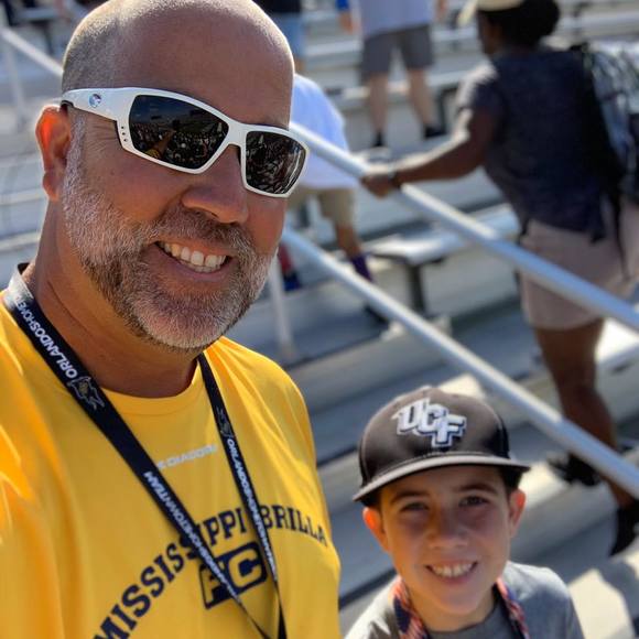 Profile Picture of Michael Iseminger (@mikeiseminger) on Poshmark