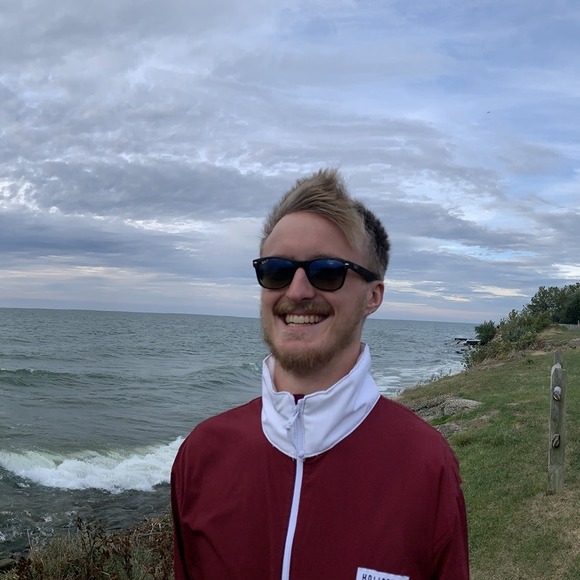 Profile Picture of David Preli (@dpreli13) on Poshmark