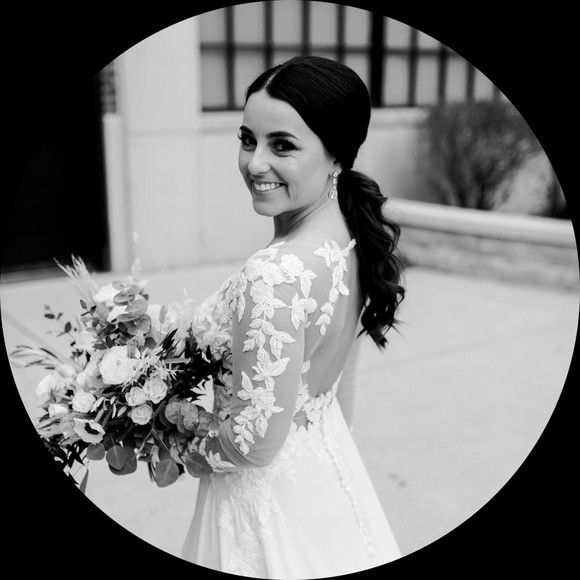 Profile Picture of Jenna Elenbaas (@jenna_elenbaas) on Poshmark