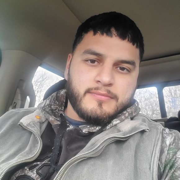 Profile Picture of Aaron Cabello castaneda (@acjr92) on Poshmark