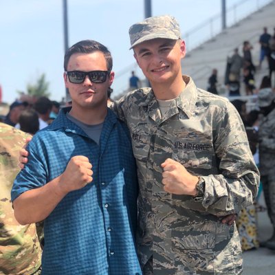 Profile Picture of Zach White (@Danger_WildZach) on Twitter