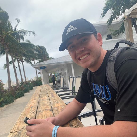 Profile Picture of Troy Hodge (@wendytroy4) on Poshmark