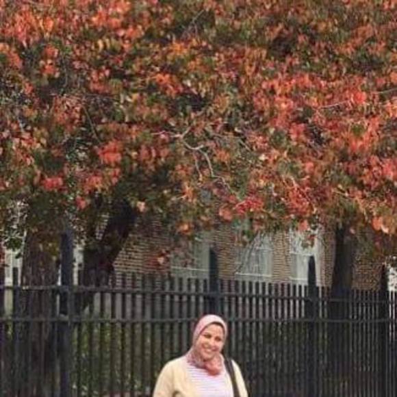 Profile Picture of Naglaa Youssef (@naglaazzam67) on Poshmark