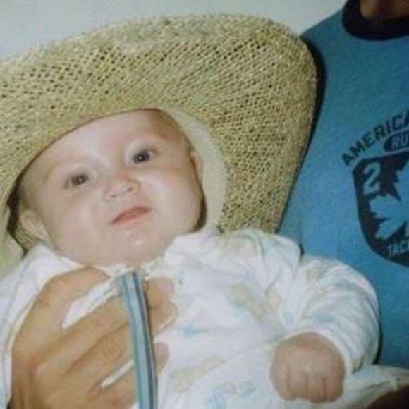 Profile Picture of Chris Baxley (@chrisbaxley) on Poshmark