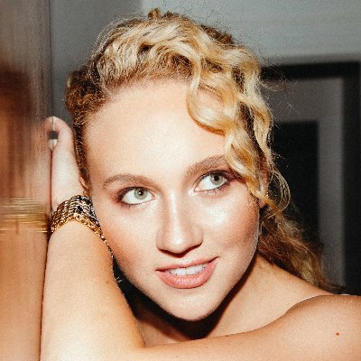 Profile Picture of KAT CUNNING (@katcunningmusic) on Twitter