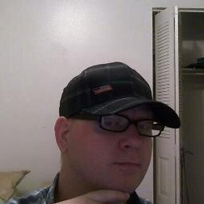 James Russel Welborn - Twitter Profile Picture of James Russel Welborn (@GreenGeek83) on Twitter