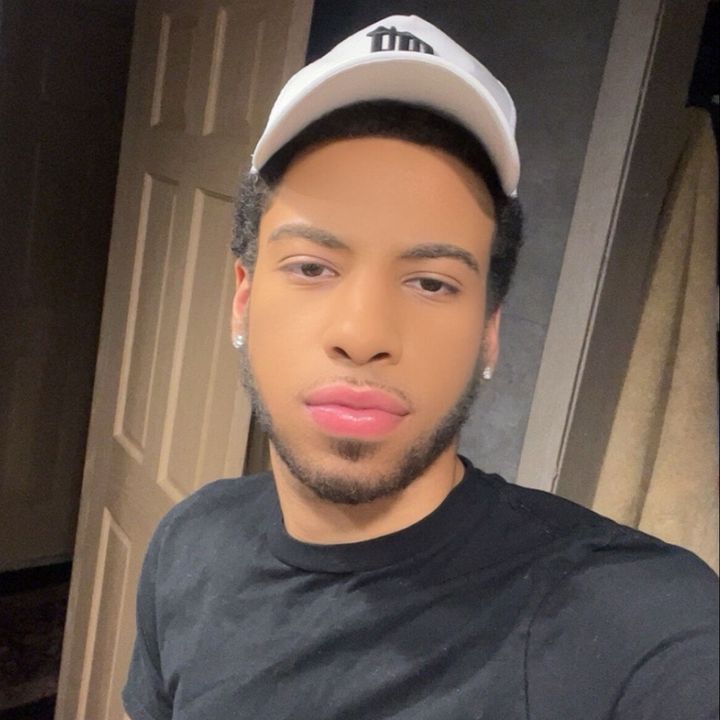 Profile Picture of Lightskin Austin 💫 (@itslightskinaustinn) on Tiktok