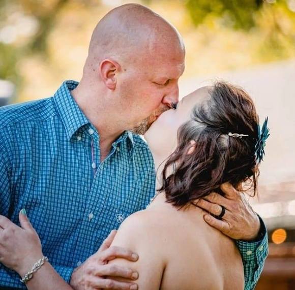 Profile Picture of Amber Courreges (@ambercourreges) on Poshmark