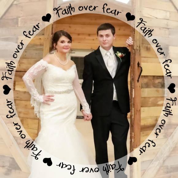 Profile Picture of Brooke Bayko (@mbbayko) on Poshmark