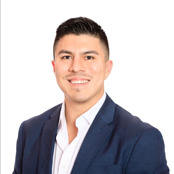 Profile Picture of Andrew Sepulveda (@reball23) on Poshmark