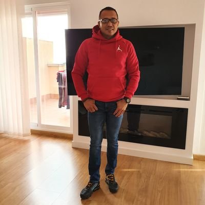 Profile Picture of Denis Machis (@raqmonmachis) on Twitter