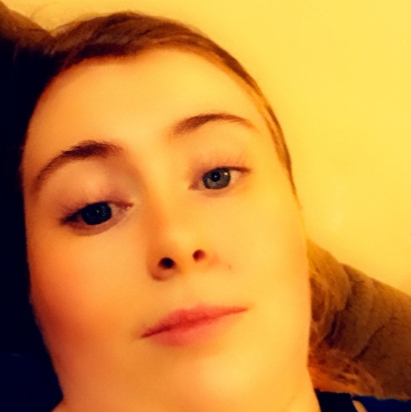 Profile Picture of Krista Maynard (@kristam1998) on Poshmark