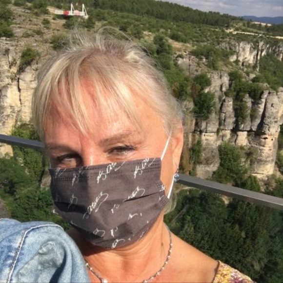 Profile Picture of Aysegul Tunçer (@ayse29) on Poshmark