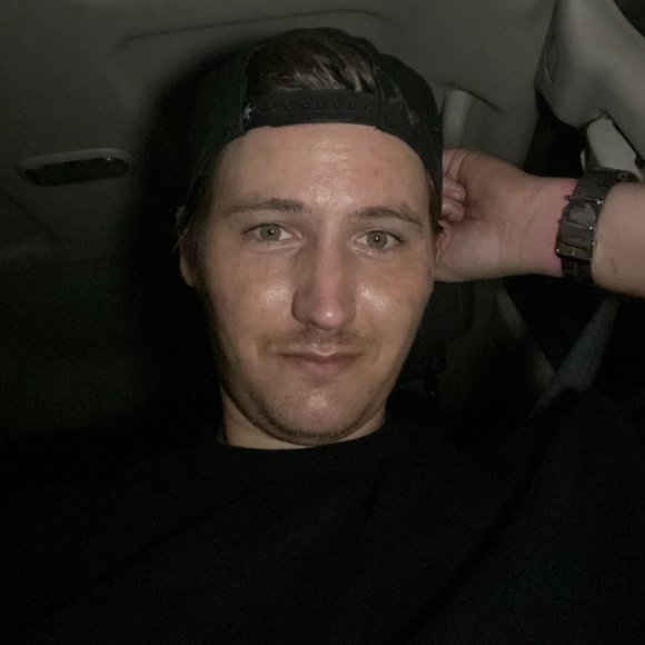 Profile Picture of Alec Schmelling (@alecryan89) on Poshmark