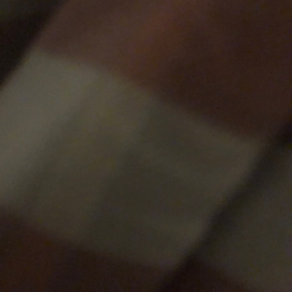 Profile Picture of Kim Blais (@kim_blais21) on Poshmark