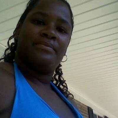 Profile Picture of YOLANDA CURRY (@PRECIOUS1998) on Twitter