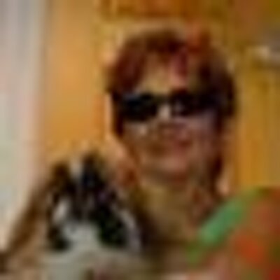 Profile Picture of Anne Reade (@ReadeAnne) on Twitter