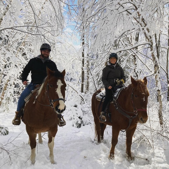 Profile Picture of Trina Hannusch (@trinahannusch) on Poshmark