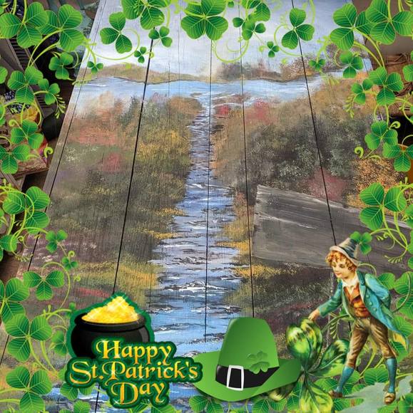 Profile Picture of Glenna Burnsworth-byers (@glennaburnswort) on Poshmark