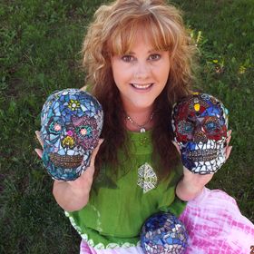 Profile Picture of Kate Brooks (@mypurplebubbl) on Pinterest