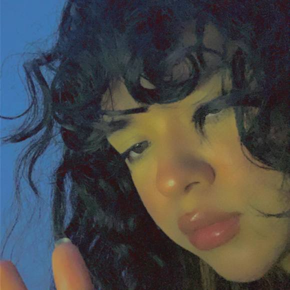 Profile Picture of Joselina Hernandez (@joselinah) on Poshmark