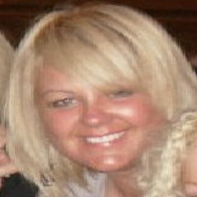 Profile Picture of Lynne (@LynnieDalgleish) on Twitter