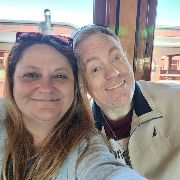 Profile Picture of Brian Moore (@bamoore3232) on Poshmark