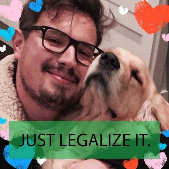 Profile Picture of Mitch Clark (@mitchrclark) on Poshmark