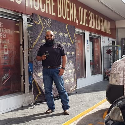 Profile Picture of Iván Gordillo “ElGallo” (@gallocomadre) on Twitter