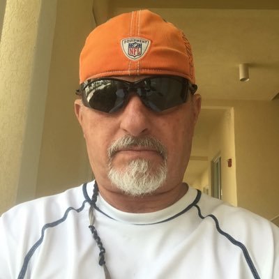 Profile Picture of Jon Bunch (@JonBunch6) on Twitter