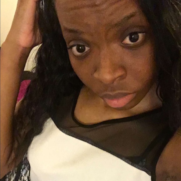 Profile Picture of Philicia Brazzell (@pbrazzell08) on Poshmark