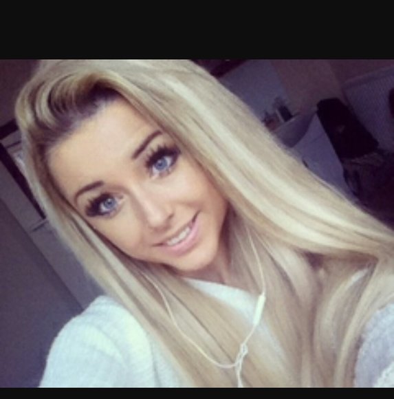 Profile Picture of Brianna Spagnolo (@brisp1) on Poshmark