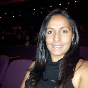 Profile Picture of Carolina Arango (@caritocmb30) on Myspace