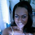 Profile Picture of Simone Williamson (@simone.williamson) on Instagram