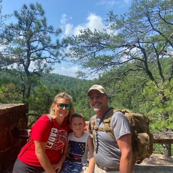 Profile Picture of Klc Sunshine (@klborton) on Poshmark