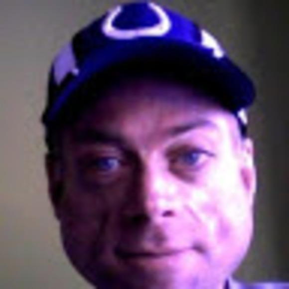 Profile Picture of Larry Kehoe (@larrymkehoe) on Poshmark