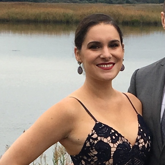 Profile Picture of Allison Kitzinger (@allison_mary) on Poshmark