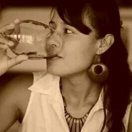 Profile Picture of Isabel Astudillo (@isabelastudill0) on Twitter