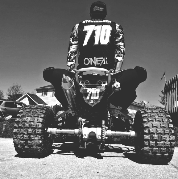 Profile Picture of Matt Steinhilber (@matt0418) on Poshmark