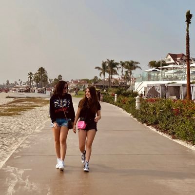 Profile Picture of Angela Verdugo (@angelaaverdugo) on Twitter