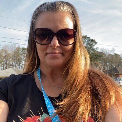 Profile Picture of Tammy Swain (@1f507e10f3774cd) on Twitter